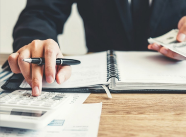 How to Manage Business Finance Effectively in 2025